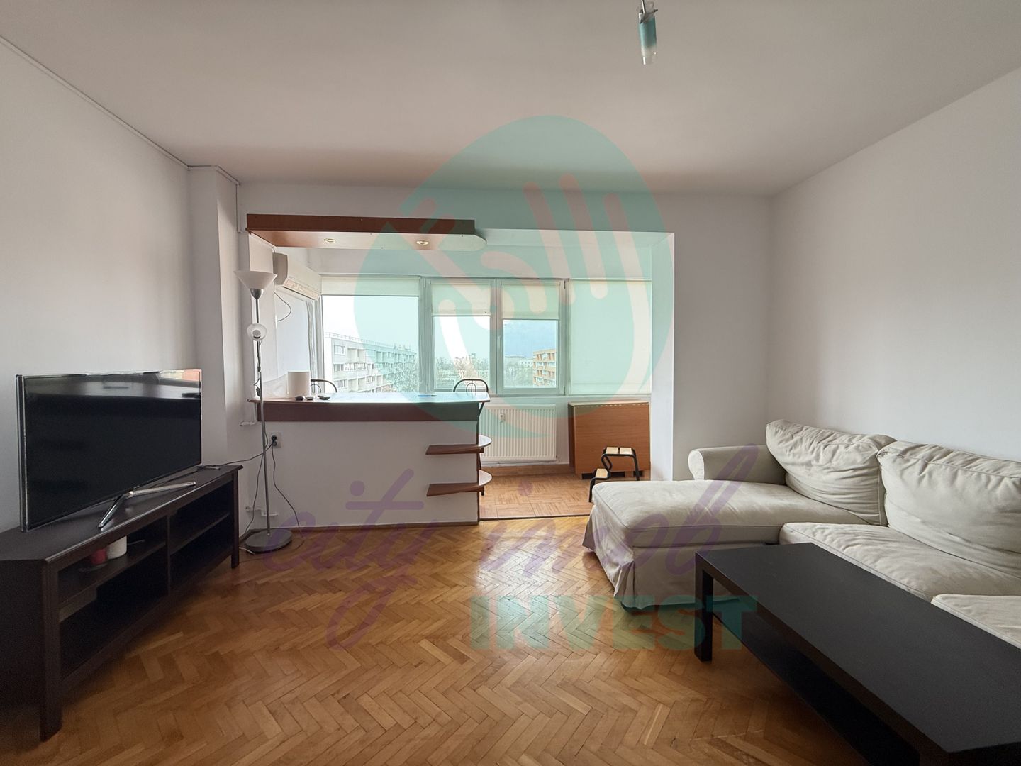 3 camere la 8 minute de Parcul IOR - Poză 2