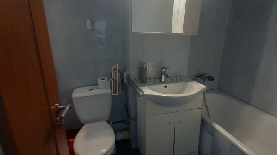 Apartament 3 camere, decomandat,  zona Mihai Viteazu - Poză 8