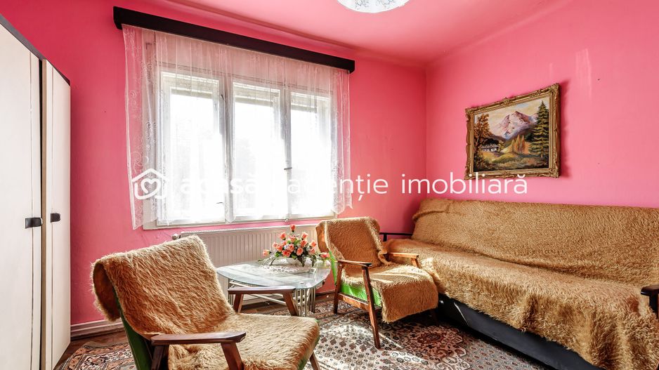 VANDUT! Casă  în Grădiște - Poză 10