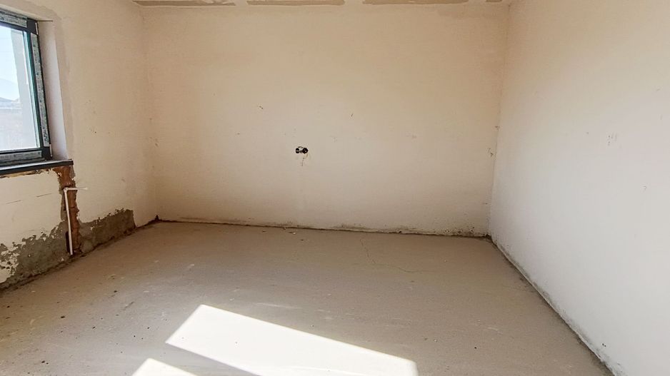 Casa din caramida in zona Izvor-168mp - Poză 13