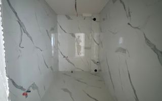 Oportunitate unica Apartament cu 2 sau 3camere in zona Pietricica - Poză 9