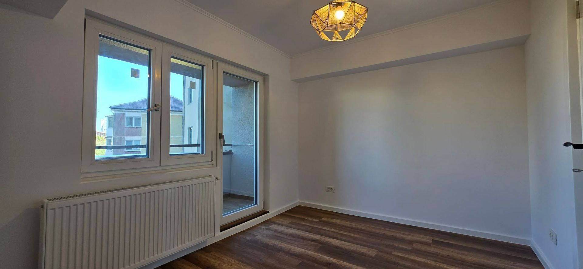 APARTAMENT EXCEPTIONAL 4 CAMERE, RENOVAT DE LA 0 , ETAJ 3 - Poză 4