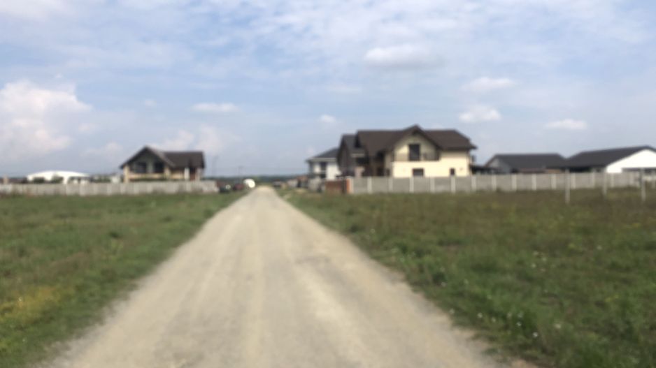 Teren Mosnita Veche-1430mp, curent si gaz - Poză 1