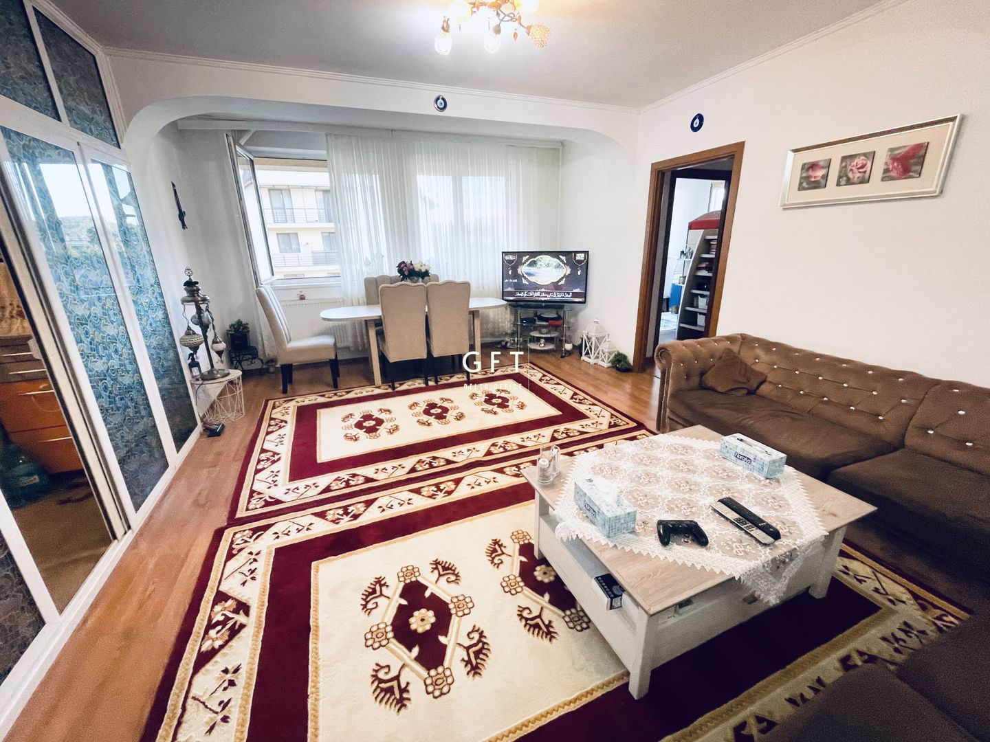 Apartament 4 camere + boxa+garaj+parcare - 100000€ - Poză 3