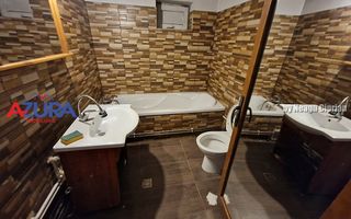 Casa Parter, Calea Campulung, DN, Slava Zaris - Poză 2