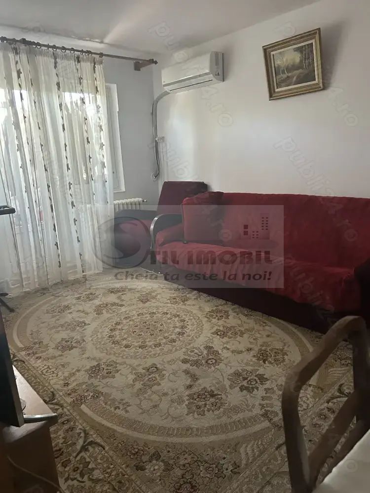 Ap cu 3 camere în Păcurari,izolat+geam la baie 108.000 euro negociabil - Poză 7