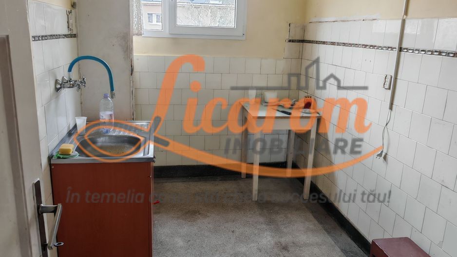 OFERTA!! Apartament 2 camere Uranus chiar langa Piata Astra - Poză 12