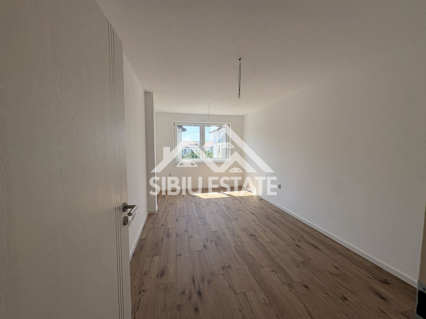 Apartament la cheie, cu 2 camere + Loc de parcare | Selimbar - Poză 3