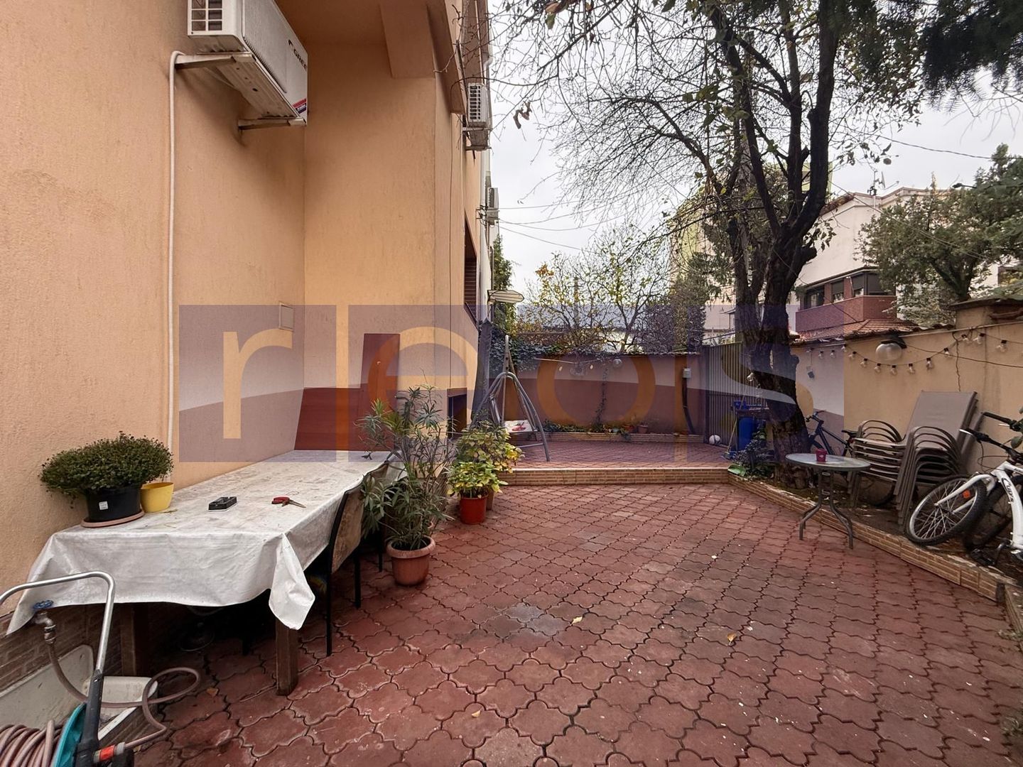 VILA SPATIOASA VATRA LUMINOASA | MEGA MALL | IDEAL FAMILIE - Poză 13