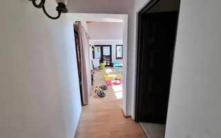 Casa de vanzare 5 camere, 980 teren, zona Piata Cetate - Poză 11