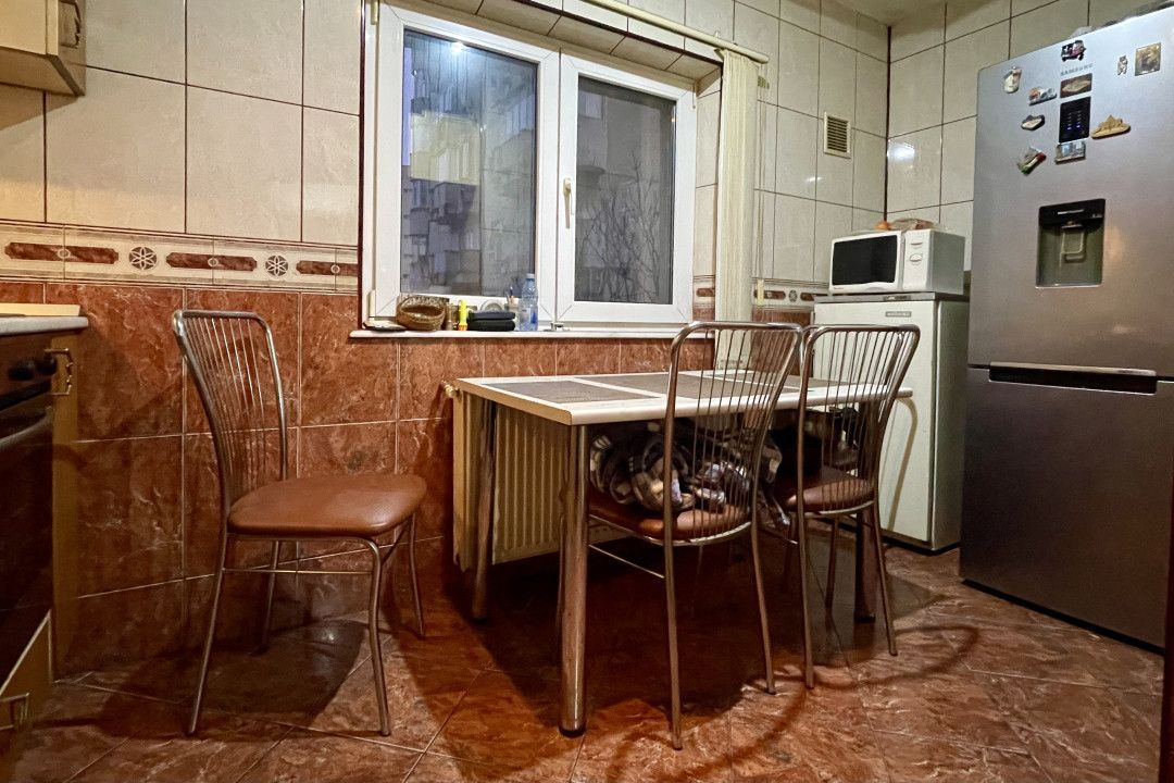Apartament 3 camere, 2 bai, decomandat, Metrou Obor - Poză 5