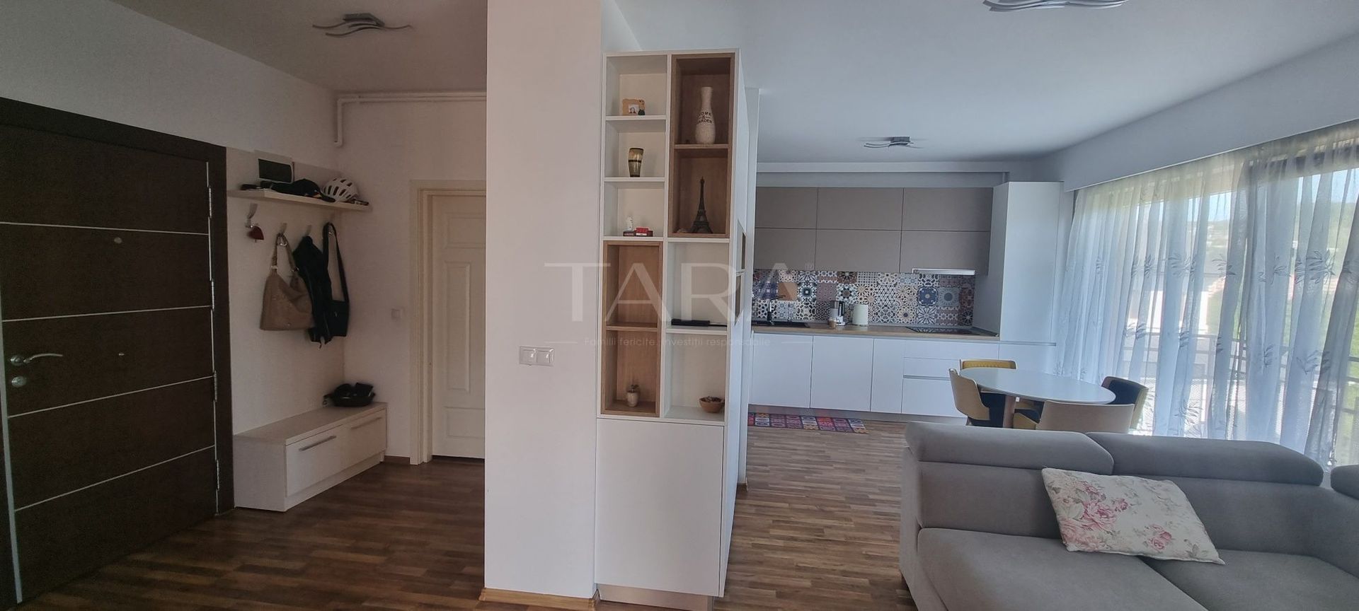 Apartament 3 camere, Plopilor – cu parcare inclusă - Poză 4