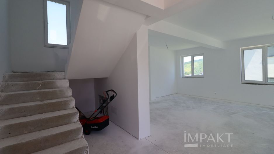 Casa individuala cu teren de 440 mp, situata in Dezmir! - Poză 23