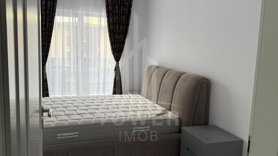 Apartament spatios cu 3 camere si balcon zona Turnisor - Poză 1