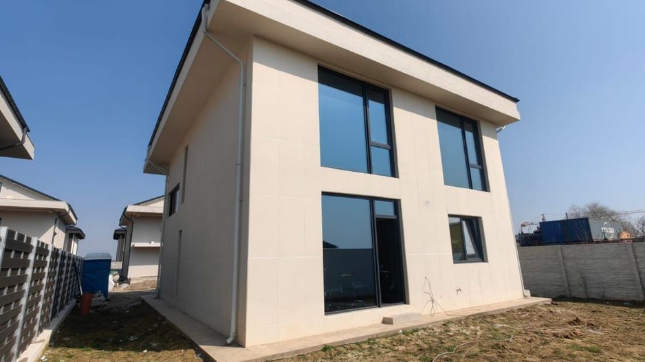 Vila individuala I Tunari - Poză 1