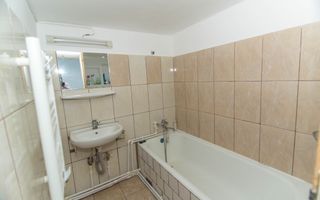  Casa gata de mutat+teren 1000 mp in zona de deal, jud. Arges - Poză 10