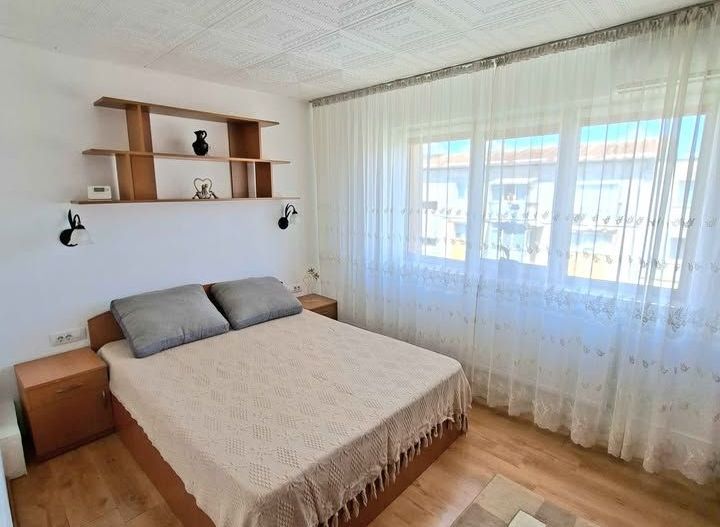 Apartament 2 camere- Craiovita Noua - Poză 1