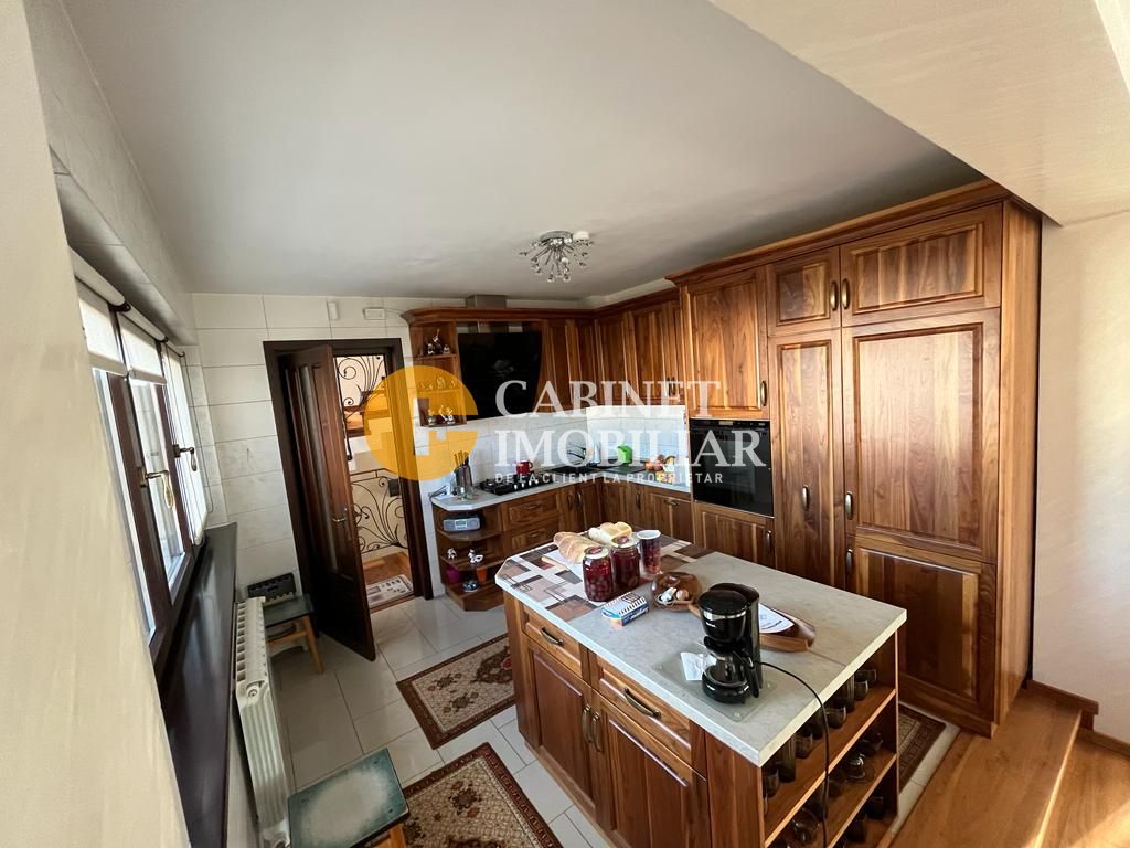 VILA de lux - design clasic-vintage - Dealul Galata - Sos Voinesti - Poză 14