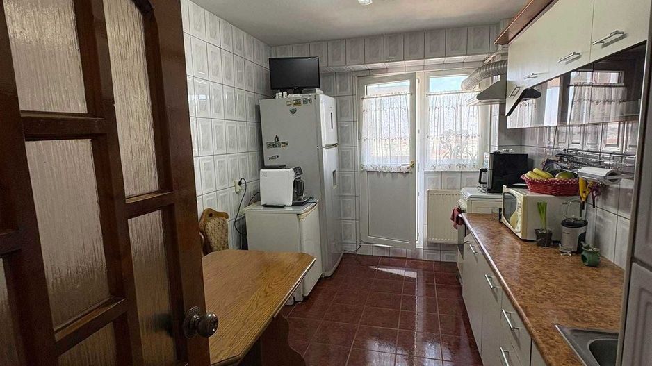 Apartament 3 cam, Micro 18, 2 băi, mobilat si utilat - Poză 6