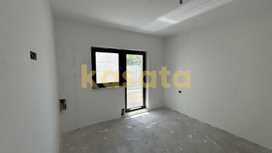 Casă individuală la curte - 1 km de metrou si Parc Bazilescu - Poză 7