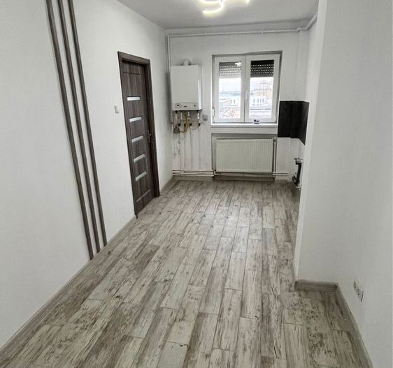 Apartament de vanzare - Poză 4