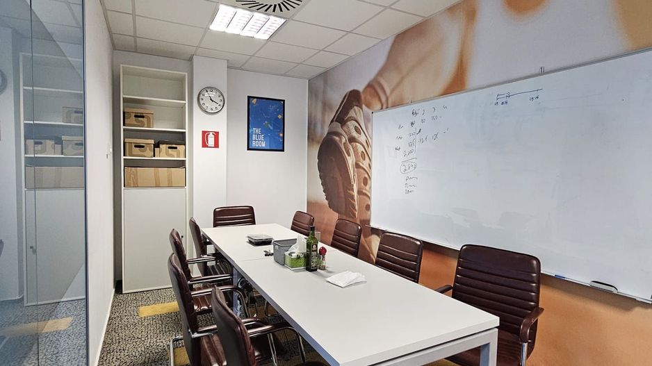 Spatiu de birouri  de inchiriat - Poză 7