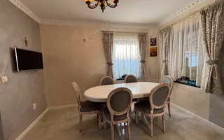 Casa individuala ultrafinisata 200 mp utili si teren 462 mp  Selimbar - Poză 11