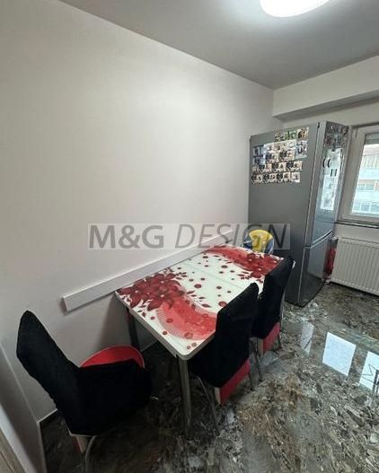 2 camere decomandat, etaj 4 ,  Dâmbovița centrala proprie - Poză 10