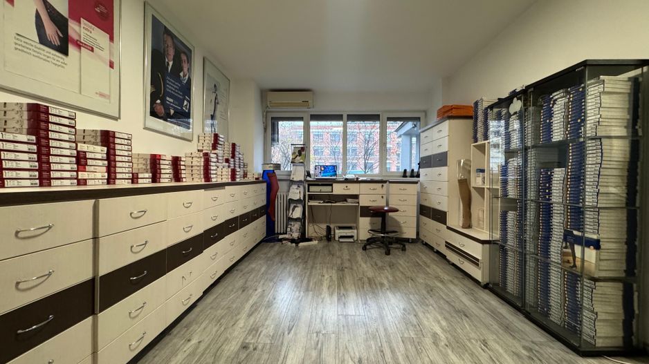 2 camere || DOROBANTI - IANCU DE HUNEDOARA - Poză 1