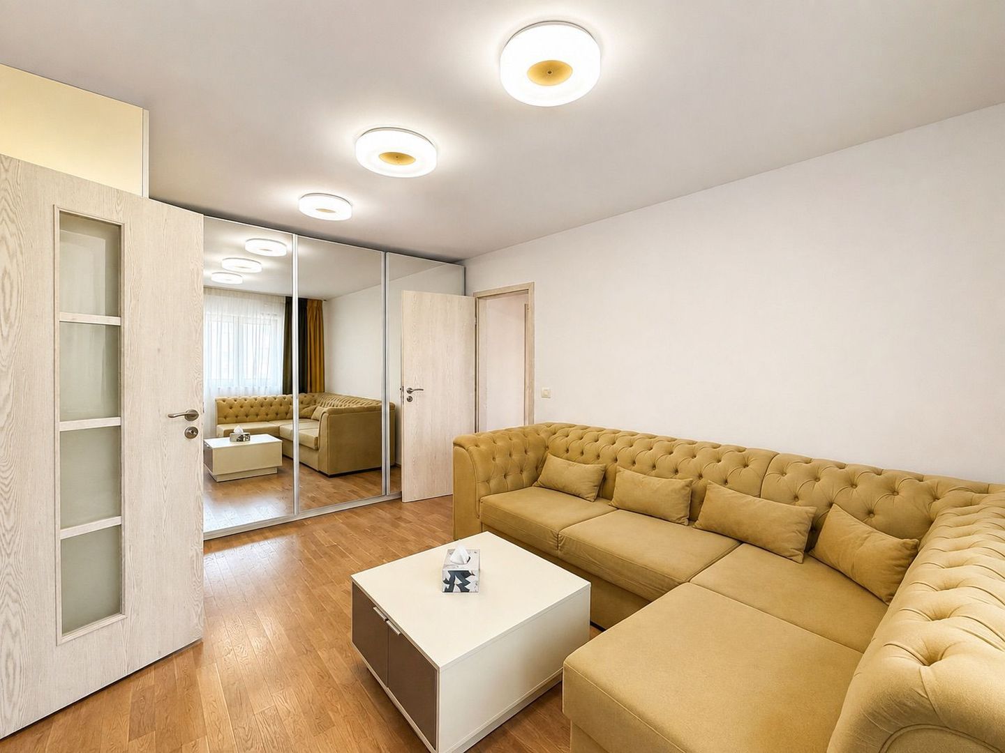 Viitorului - 2 camere, bloc stradal reabilitat termic, mobilat si utilat complet - Poză 1