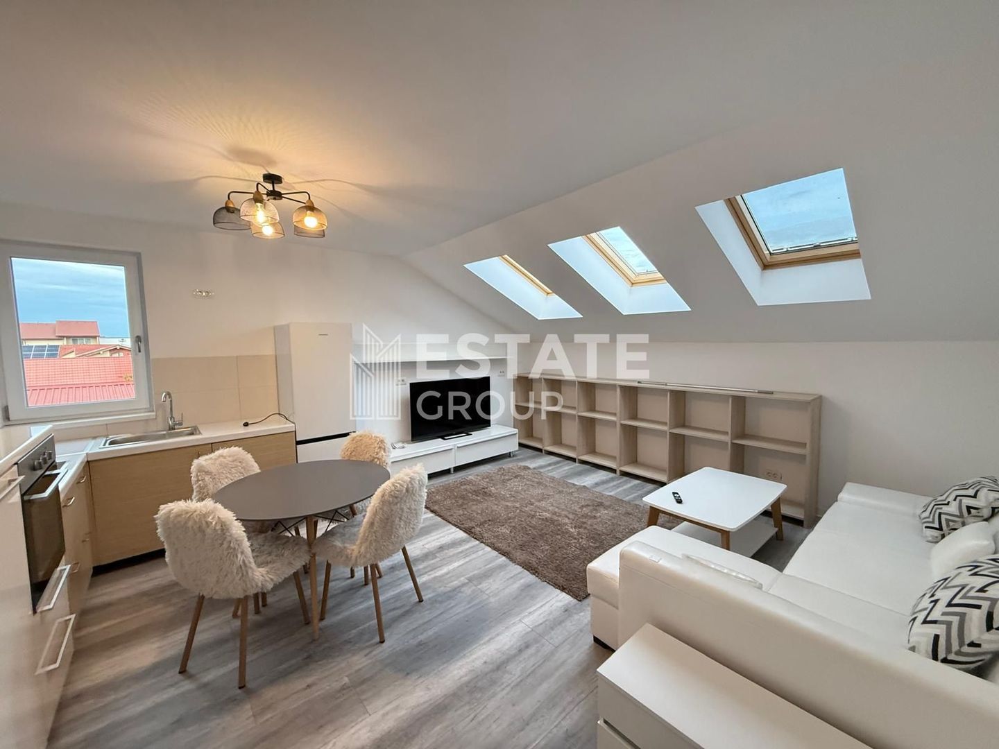 Dumbravita-Kaufland, mobilat modern - Poză 4