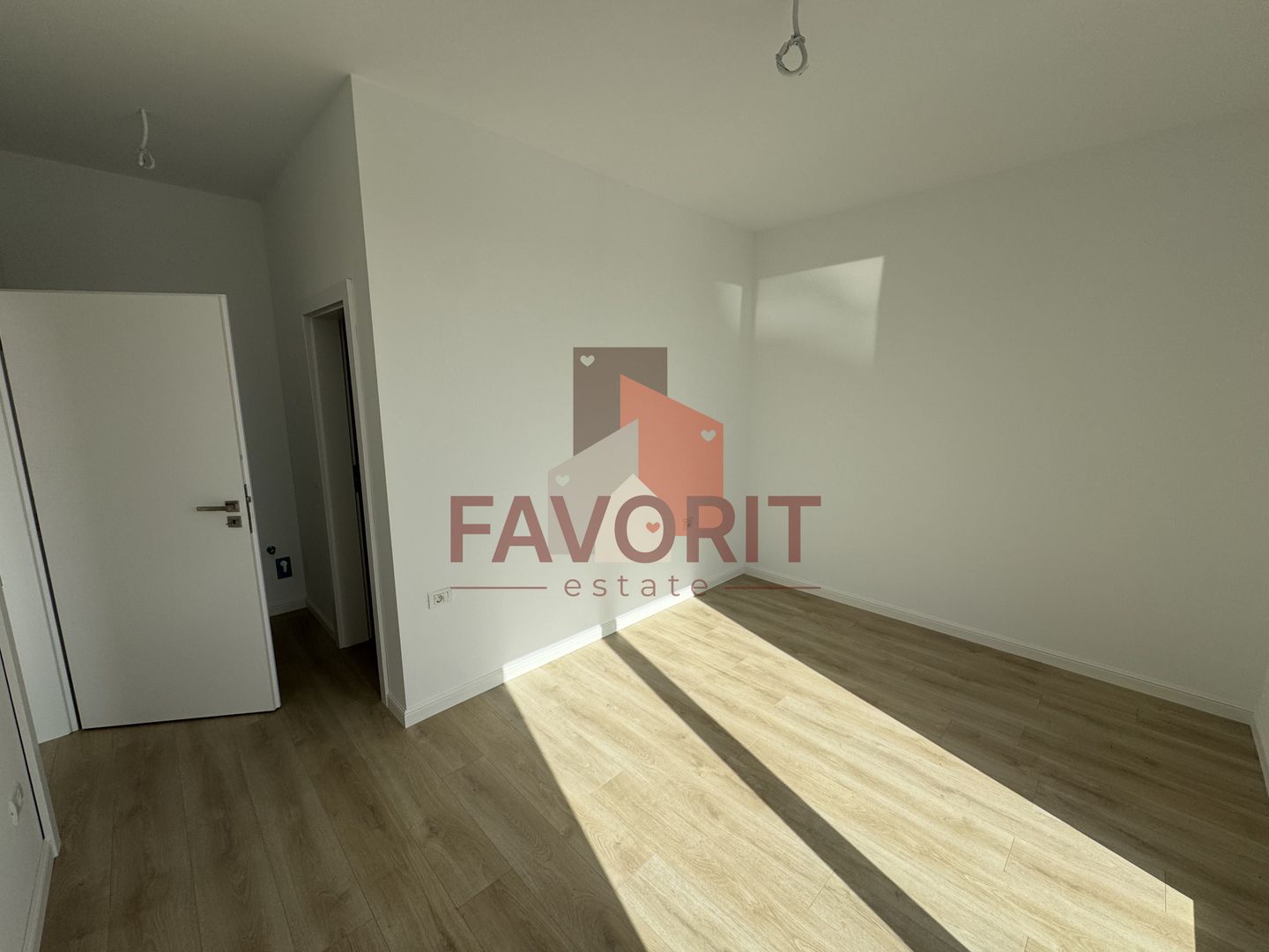 Comision 0%. Terasa 20 mp. Spatios. 2 bai. Lift. Disponibil imediat - Poză 7