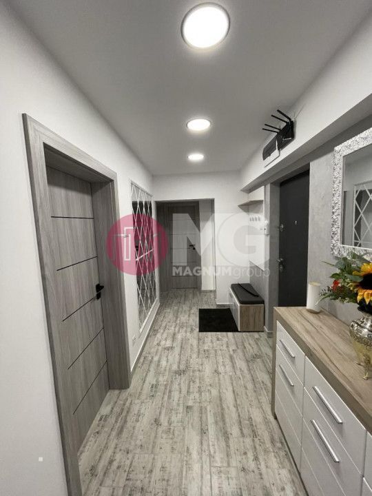 Apartament de Lux cu 2 Camere, Vedere la Bulevard, Zona Unirii-Burebista. - Poză 12