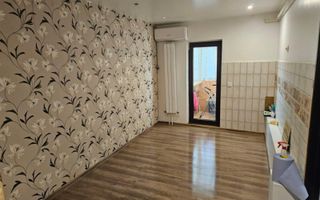 Apartament cu 3 camere, decomandate, etaj 4, zona FILATURII; - Poză 1