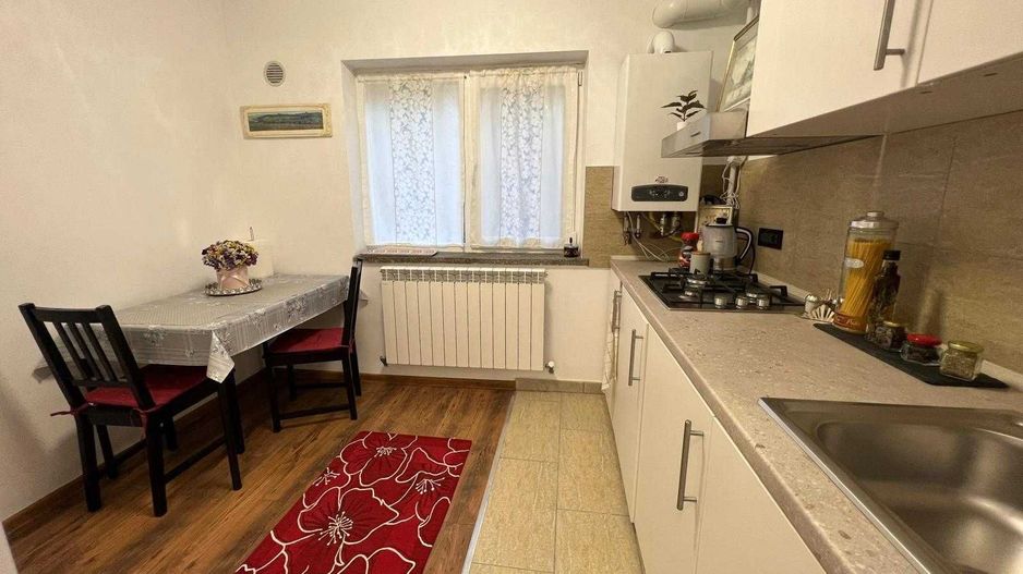 Apartament 1 camera Dec 40 mp Gara Arcu 450 euro - Poză 3