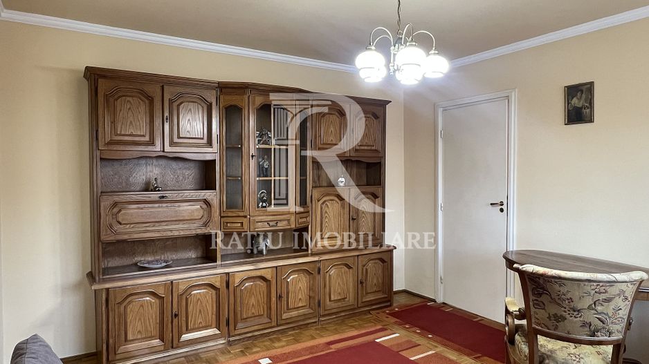 Apartament cu 3 camere | Gheorghe Magheru | Central | Oradea - Poză 3