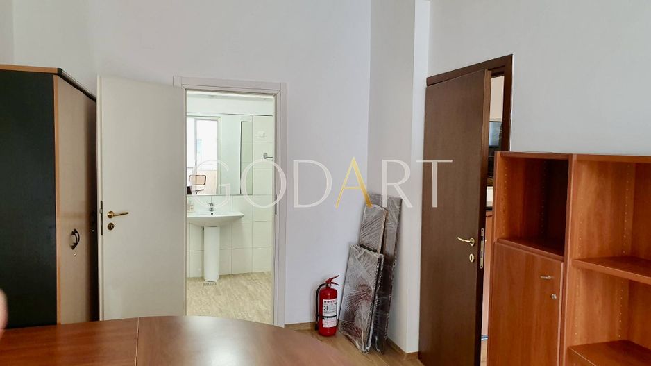 Unirii |  Mitropolie | Bloc boutique | 2006 - Poză 7