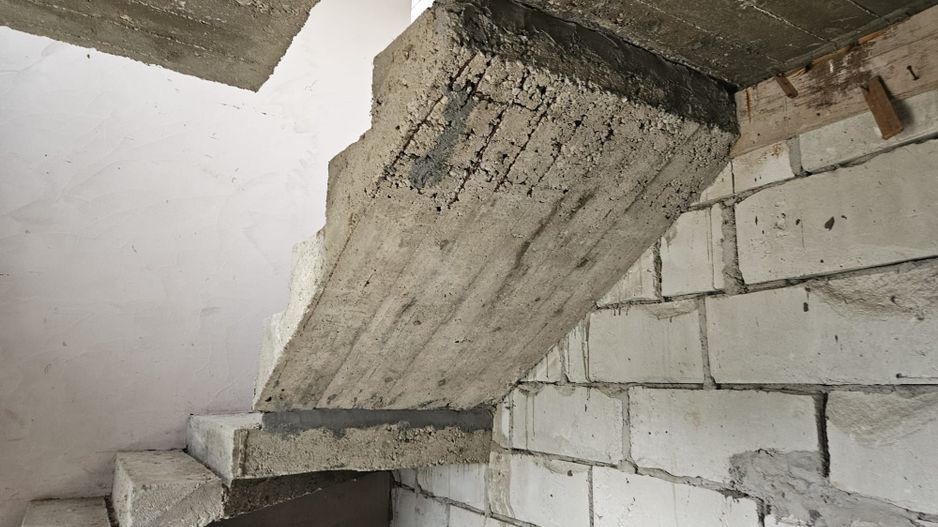 Vila spațioasă tip duplex – ideală pentru două familii Prundu, Pitești - Poză 14