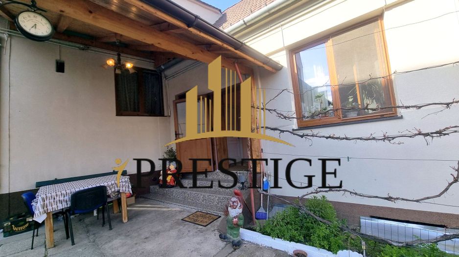 CASĂ DE VÂNZARE SIBIU TURNIȘOR, CURTE MARE, GARAJ, ACCES AUTO - Poză 20