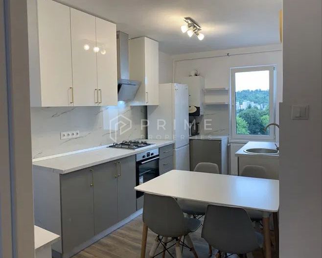 Apartament cu 3 camere, 2 băi, complet mobilat și utilat – Zona Tudor - Poză 4