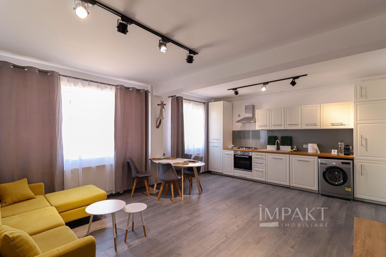 Apartament modern cu 2 camere si parcare in Borhanci - Poză 1