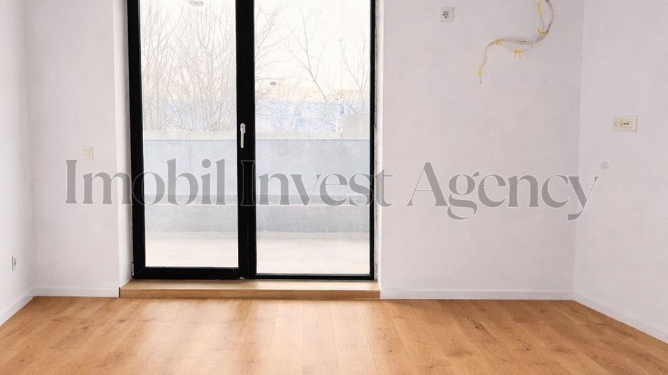 Apartament 3 camere de vanzare in bloc cu vedere la lac/dezvoltator. - Poză 5