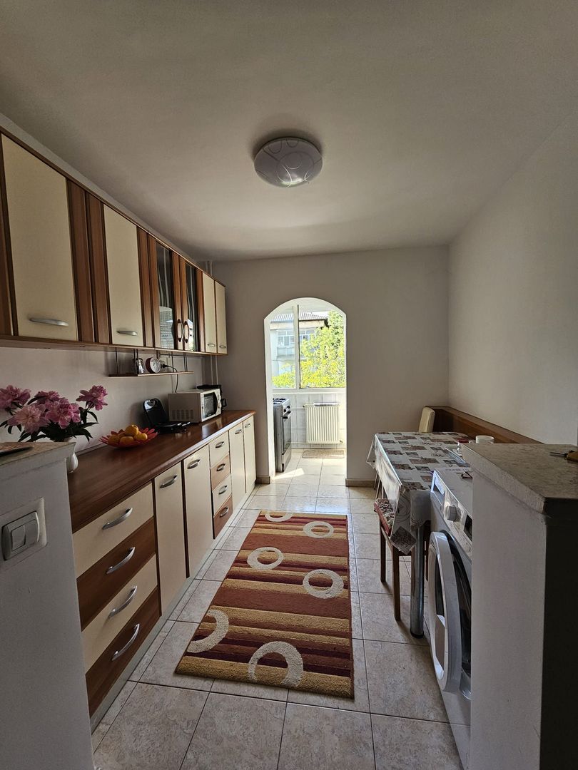 Apartament PB 2 cam Rogerius Oradea - Poză 3