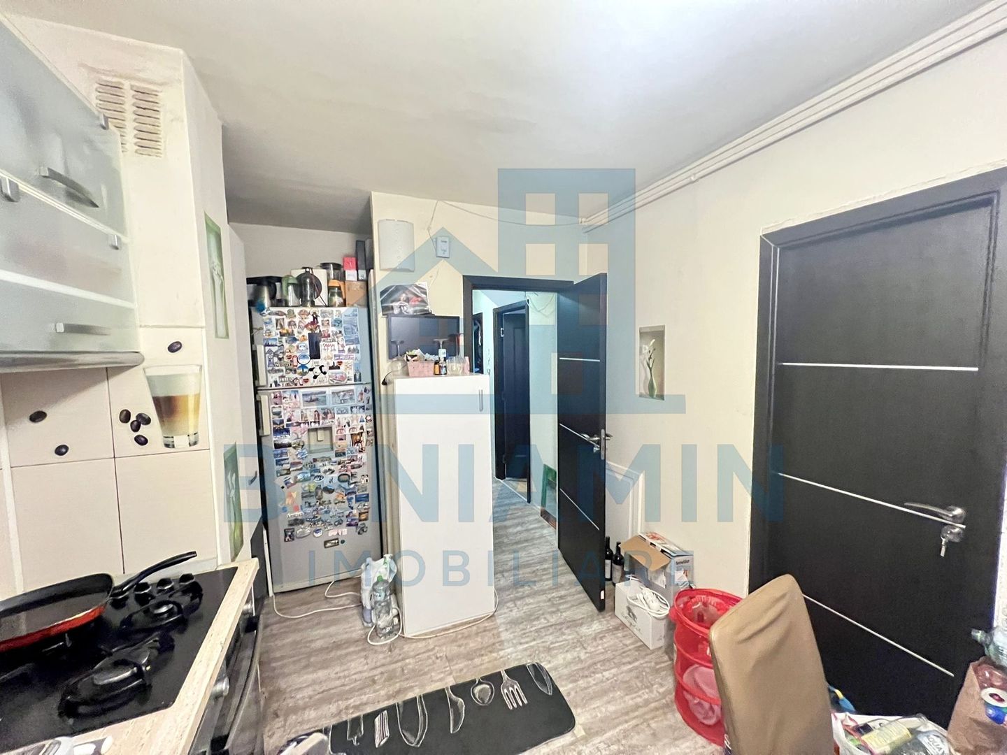 3 decomandate - etaj 6 - 64mp- centrala - Parcare - Boxa - Astra - Poză 6