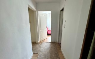 Apartament decomandat 3 camere de vanzare | 80 MP | Zona Micro 16 - Poză 24