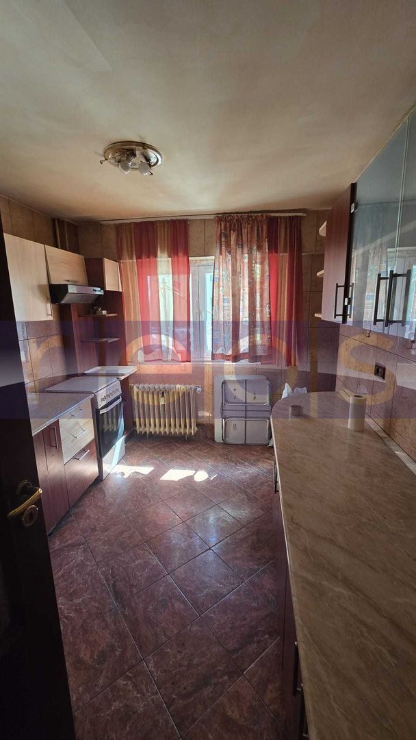 VANZARE 4 CAMERE DECOMANDAT -MALL VITAN - Poză 4