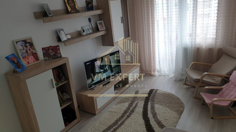 APARTAMENT 2 CAMERE, CAMPULUNG, ETAJ 4 - Poză 1