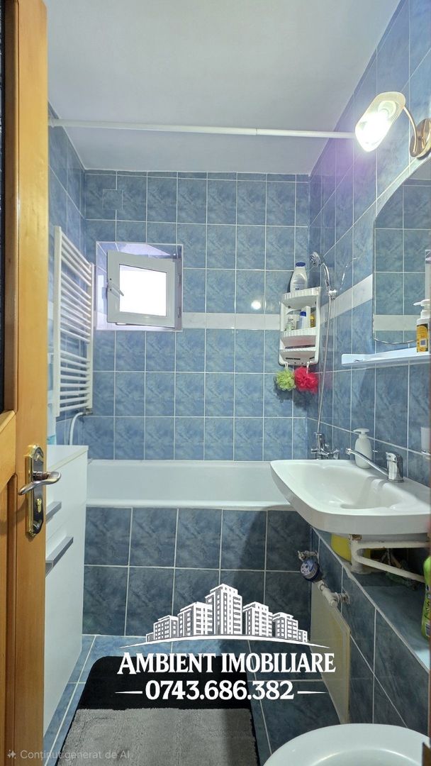 Apartament cu 3 camere, etaj 4, NEMOBILAT, zona CENTRU; - Poză 7