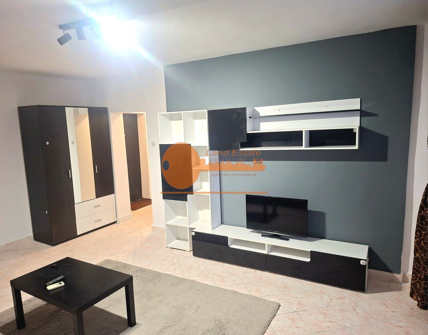 Garsoniera in zona Mircea Voda - 7 minute de Metrou Timpuri Noi - Poză 1