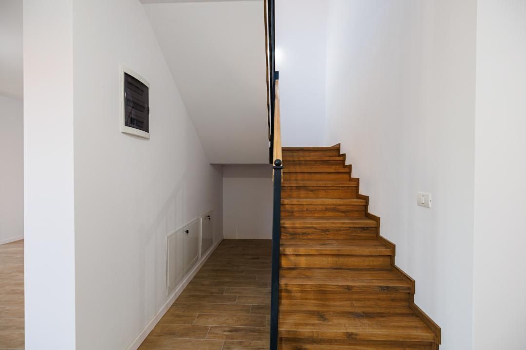 Duplex P+E în Moșnița Nouă, 3 dormitoare, 3 bai, teren 403 mp. Comision 0% - Poză 21